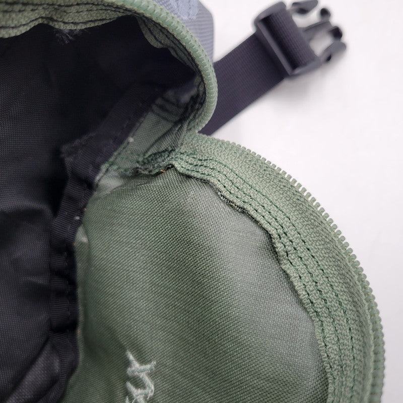【中古品】【メンズ/レディース】 ARC'TERYX アークテリクス × BEAMS ビームス URBAN FANNY アーバンファニー ウエストポーチ 別注 バッグ カバン 鞄 188-251129-as-24-izu カラー：カーキ系 万代Net店