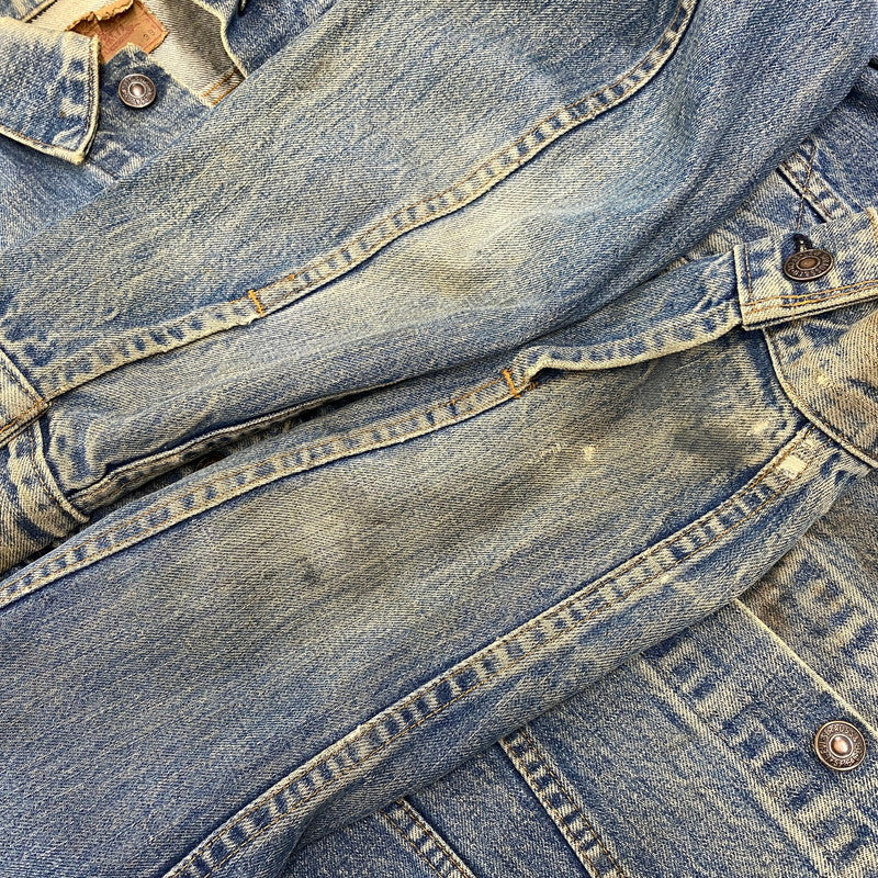 【現状渡し品】【メンズ】 Levi's リーバイス 4TH TYPE DENIM JACKET 70505-0217 デニムジャケット 刻印52 アウター 146-251121-as-02-izu サイズ：38 カラー：インディゴ 万代Net店