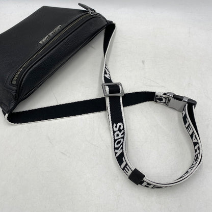 【中古品】【メンズ/レディース】 Michael Kors マイケルコース LEATHER BODY BAG 37T4LCOY1L レザー ボディバッグ カバン 鞄 188-251207-as-01-izu カラー：ブラック 万代Net店