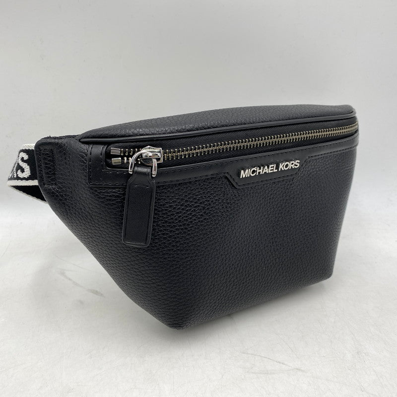 【中古品】【メンズ/レディース】 Michael Kors マイケルコース LEATHER BODY BAG 37T4LCOY1L レザー ボディバッグ カバン 鞄 188-251207-as-01-izu カラー：ブラック 万代Net店