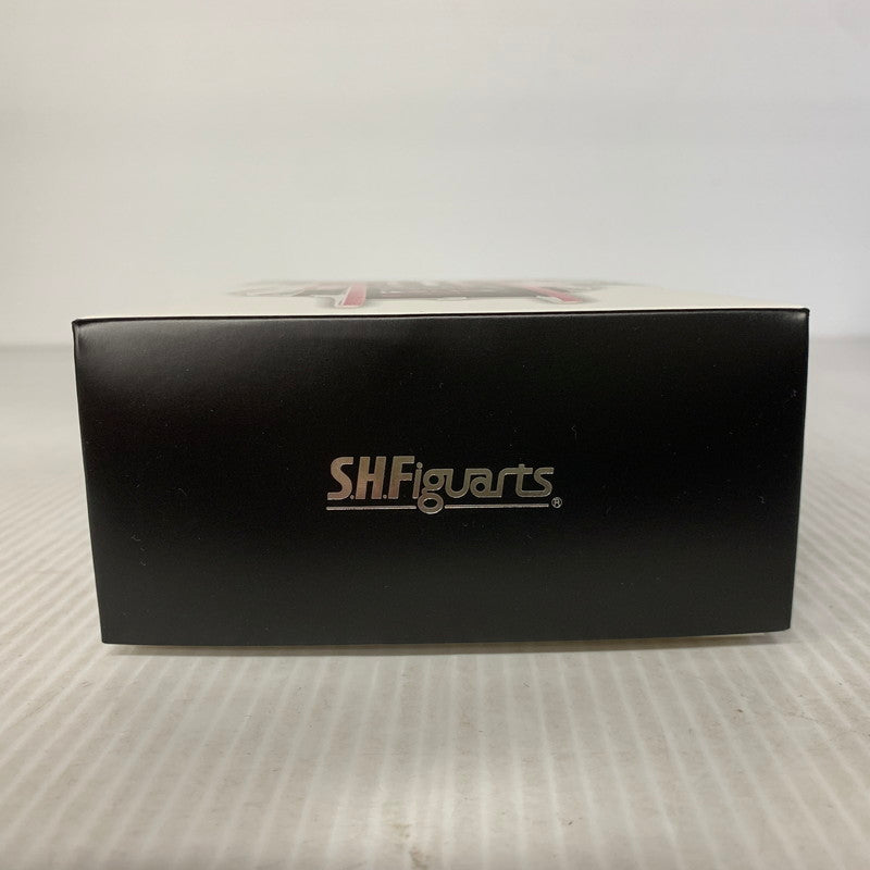 【中古美品】 S.H.F 真骨彫製法 仮面ライダーディケイド コンプリートフォーム 042-260418-kh-05-izuh 万代Net店