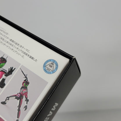 【中古美品】 S.H.F 真骨彫製法 仮面ライダーディケイド ネオディケイドライバーver. 042-260413-HK-06-izuh 万代Net店