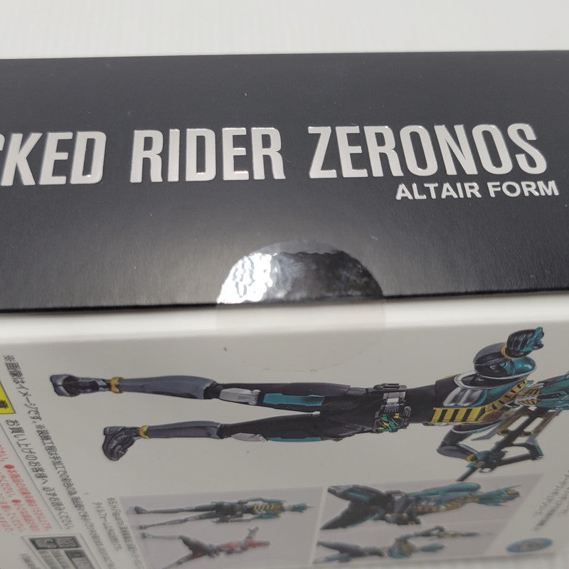 【中古美品】 S.H.F 真骨彫製法 仮面ライダーゼロノス アルタイルフォーム 042-260408-mh-04-izuh 万代Net店