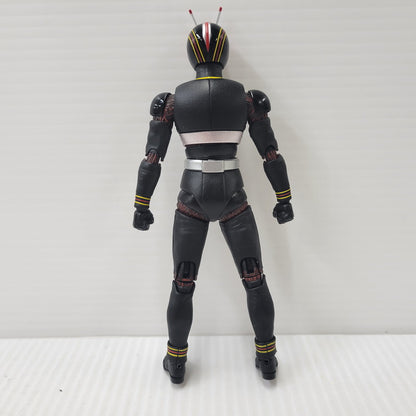 【中古品】 S.H.Figuarts 真骨彫製法 仮面ライダーBLCAK 042-260726-kk-08-izuh 万代Net店