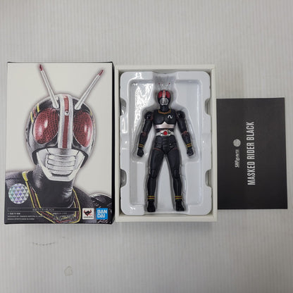 【中古品】 S.H.Figuarts 真骨彫製法 仮面ライダーBLCAK 042-260726-kk-08-izuh 万代Net店