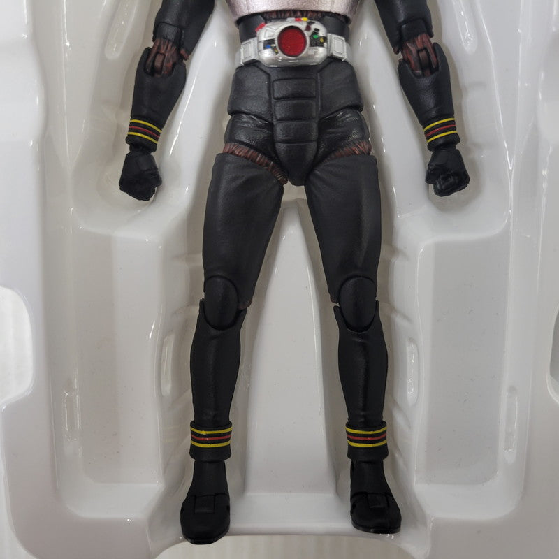 【中古品】 S.H.Figuarts 真骨彫製法 仮面ライダーBLCAK 042-260726-kk-08-izuh 万代Net店