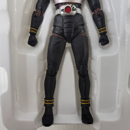【中古品】 S.H.Figuarts 真骨彫製法 仮面ライダーBLCAK 042-260726-kk-08-izuh 万代Net店
