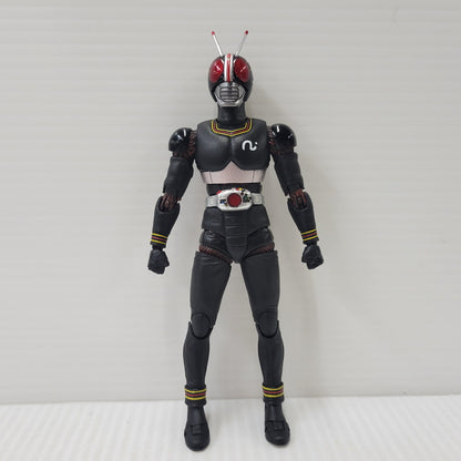 【中古品】 S.H.Figuarts 真骨彫製法 仮面ライダーBLCAK 042-260726-kk-08-izuh 万代Net店