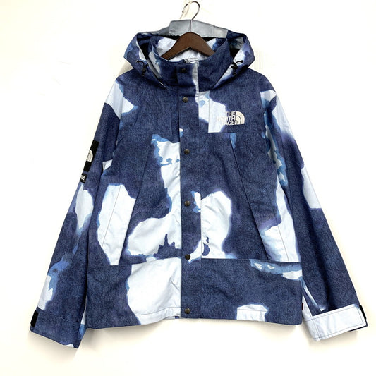 【中古品】【メンズ】 Supreme シュプリーム × THE NORTH FACE ザ・ノースフェイス BLEACHED DENIM PRINT MOUNTAIN JACKET NP52100I ブリーチド デニム プリント マウンテン ジャケット アウター 149-251124-as-09-izu サイズ：M カラー：インディゴ 万代Net店