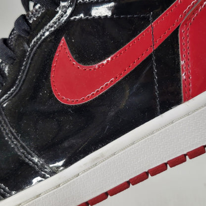 【中古品】【メンズ】 NIKE ナイキ AIR JORDAN 1 RETRO HIGH OG 555088-063 エア ジョーダン 1 レトロ ハイ OG スニーカー シューズ 靴 160-251124-as-08-izu サイズ：28.5cm カラー：BLACK/VARSITY RED-WHITE 万代Net店