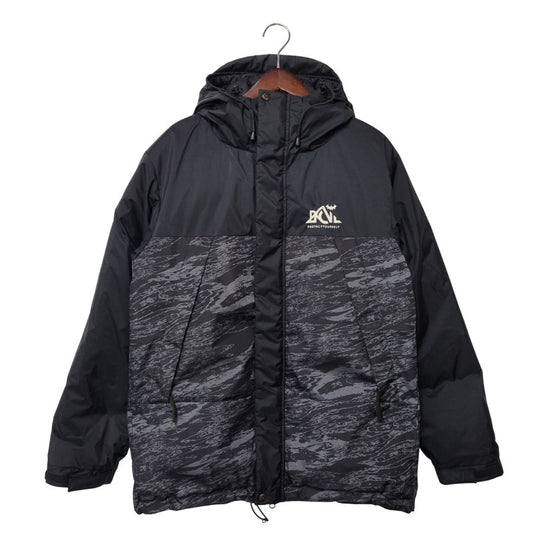【中古品】【メンズ】 BACKCHANNEL×NANGA バックチャンネル×ナンガ HOODED DOWN JACKET フーデッド ダウン ジャケット アウター 142-251125-cs-09-izu サイズ：L カラー：ブラック 万代Net店