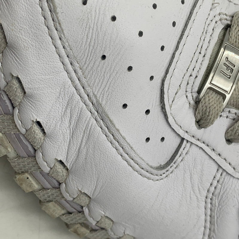 【中古品】【メンズ/レディース】 NIKE ナイキ ×JACQUEMUS ジャックムス DR0424-100 WOMEN'S J FORCE ウィメンズ ジェイ フォース 1 LOW LX ワン ロー エルエックス スニーカー シューズ 靴 160-251128-ya-02-izu サイズ：26cm カラー：WHITE 万代Net店