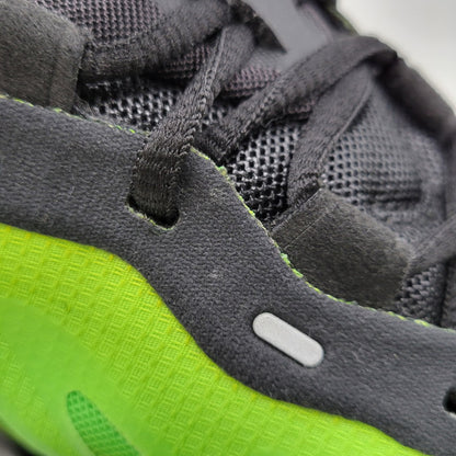 【中古品】【メンズ】 NIKE ナイキ AIR MAX DN8 AMD HQ4681-010 エア マックス DN8 AMD スニーカー シューズ 靴 160-251130-as-03-izu サイズ：27.5cm カラー：BLACK/BLACK-GREEN STRIKE-VOLT 万代Net店