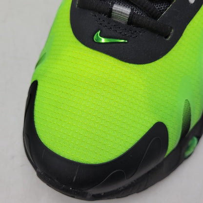 【中古品】【メンズ/レディース】 NIKE ナイキ AIR MAX DN8 AMD HQ4681-010 エア マックス DN8 AMD スニーカー シューズ 靴 160-251130-as-06-izu サイズ：26cm カラー：BLACK/BLACK-GREEN STRIKE-VOLT 万代Net店