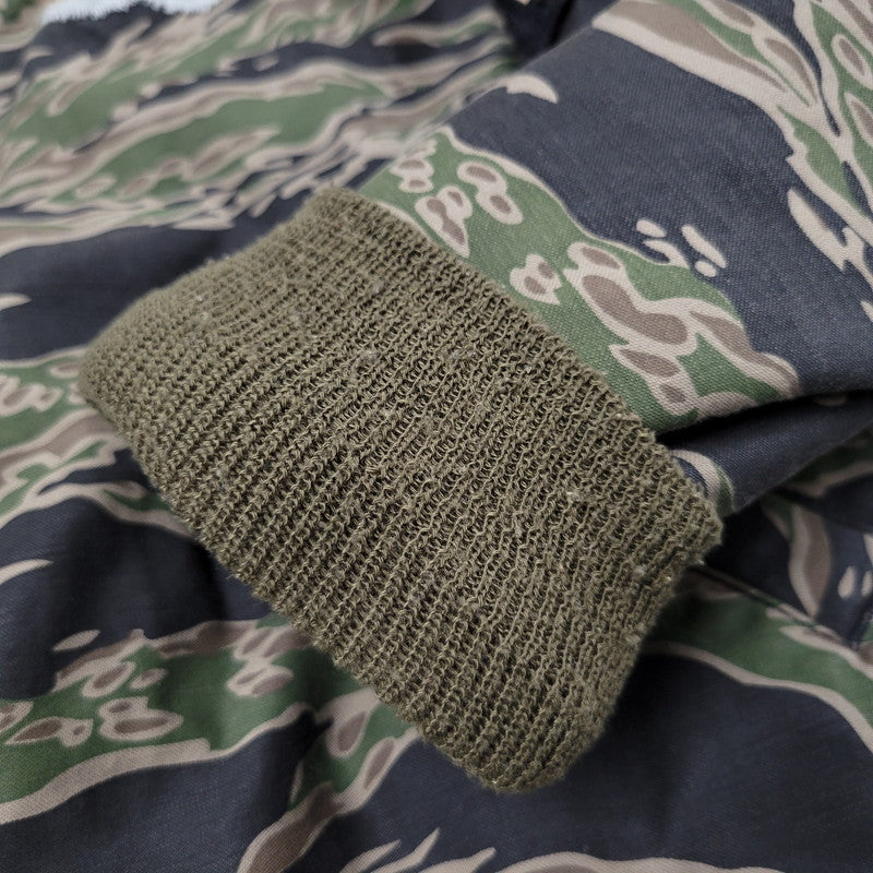 【中古品】【メンズ】 ALPHA INDUSTRIES アルファ インダストリーズ TA7025-145 FLIGHT JACKET フライト ジャケット アウター 145-251211-ya-06-izu サイズ：M カラー：マルチ 万代Net店