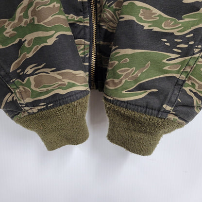 【中古品】【メンズ】 ALPHA INDUSTRIES アルファ インダストリーズ TA7025-145 FLIGHT JACKET フライト ジャケット アウター 145-251211-ya-06-izu サイズ：M カラー：マルチ 万代Net店