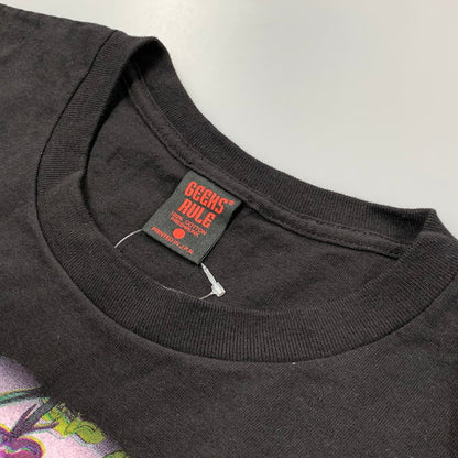 【中古美品】【メンズ】 GEEKS RULE ギークス ルール ×CHAINSAW MAN チェンソーマン GR-0092 THE MOVIE REZE ARC ザ・ムービー リゼ アーク 15 SILKSCREEN PRINTING シルクスクリーン プリンティング T-SHIRT Tシャツ トップス 半袖 142-251205-ya-04-izu サイズ：XXL カラー：BLACK 万代Net店