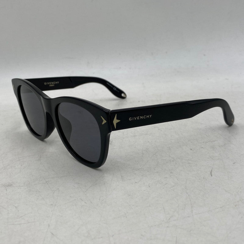 【中古品】【メンズ/レディース】 GIVENCHY ジバンシィ SUNGLASSES GV7024 サングラス 203-251208-as-20-izu サイズ：53□20-150 カラー：ブラック 万代Net店