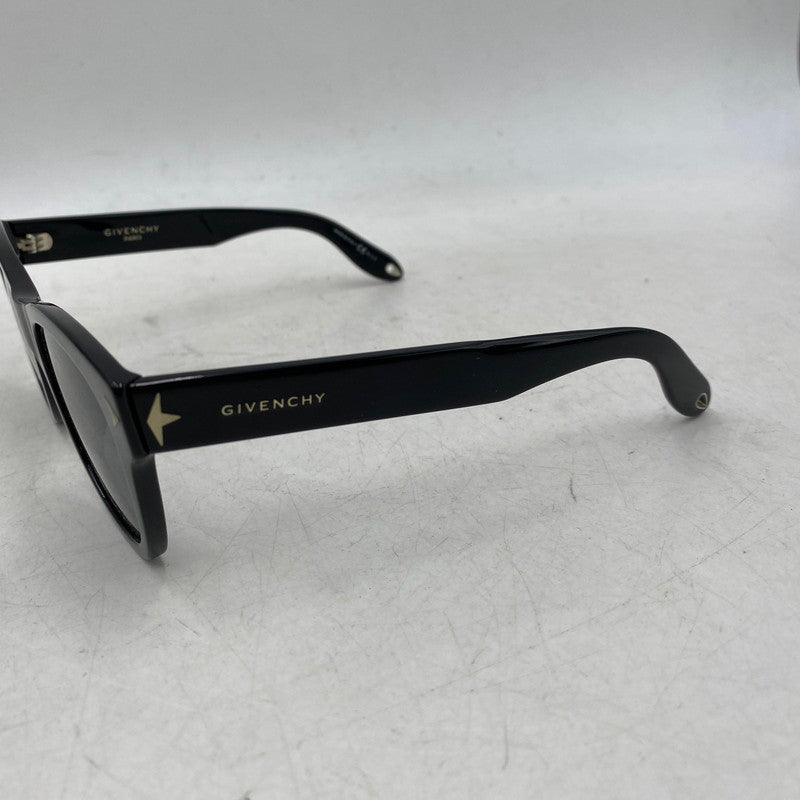 【中古品】【メンズ/レディース】 GIVENCHY ジバンシィ SUNGLASSES GV7024 サングラス 203-251208-as-20-izu サイズ：53□20-150 カラー：ブラック 万代Net店