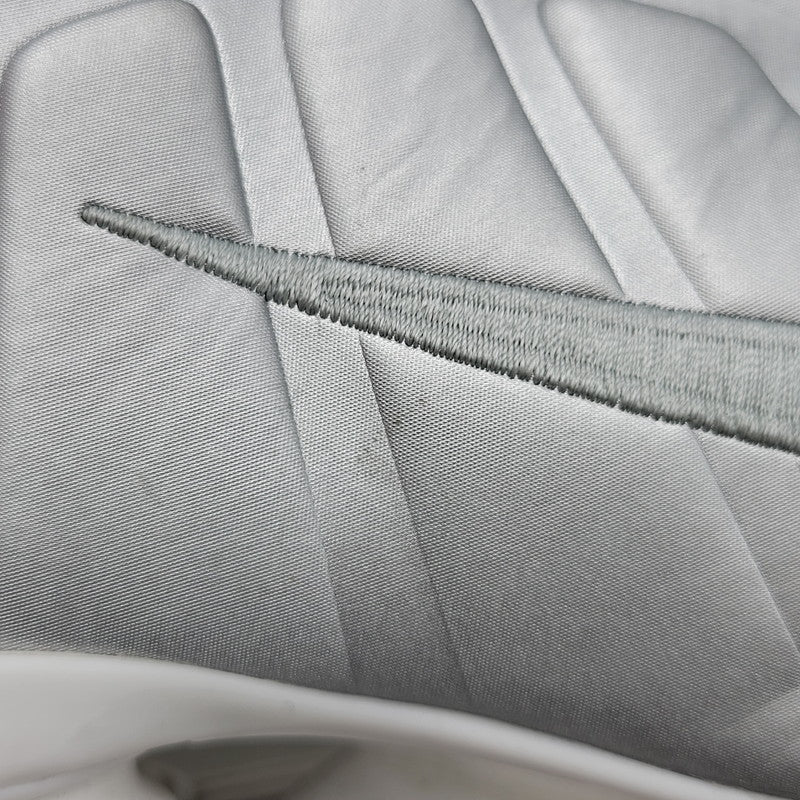 【現状渡し品】【メンズ】 NIKE ナイキ SHOX R4 HQ1988-101 ショックス R4 スニーカー シューズ 靴 160-251207-as-23-izu サイズ：28cm カラー：WHITE/METALLIC SILVER-WHITE 万代Net店