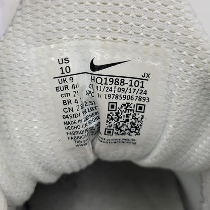 【現状渡し品】【メンズ】 NIKE ナイキ SHOX R4 HQ1988-101 ショックス R4 スニーカー シューズ 靴 160-251207-as-23-izu サイズ：28cm カラー：WHITE/METALLIC SILVER-WHITE 万代Net店
