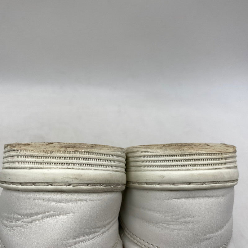 【中古品】【レディース】 CHANEL シャネル EMBOSS LOGO LEATHER SNEAKERS LOW G45085 B13311 NP502 エンボス ロゴ レザー スニーカー ココマーク シューズ 靴 183-251208-as-17-izu サイズ：36 カラー：ホワイト 万代Net店