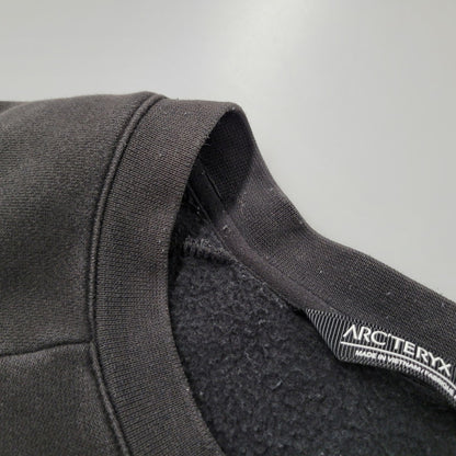 【中古品】【メンズ】 ARC'TERYX アークテリクス WORD EMBLEM CREW 27823 ワードエンブレムクルー スウェット 長袖 トップス 144-251209-as-03-izu サイズ：L カラー：ブラック 万代Net店