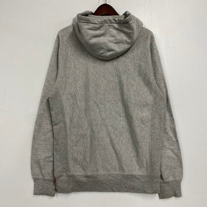 【中古品】【メンズ】 CLASSIC LOGO HOODED SWEATSHIRT クラシックロゴ フーデッド スウェットシャツ パーカー 長袖 トップス 149-251216-as-19-izu サイズ：M カラー：グレー 万代Net店