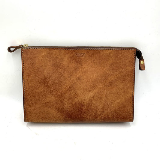 【中古品】【メンズ/レディース】 HERZ ヘルツ ZIP CLUTCH BAG ジップ クラッチ バッグ カバン 鞄 188-251218-kh-04-izu カラー：ブラウン 万代Net店