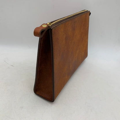 【中古品】【メンズ/レディース】 HERZ ヘルツ ZIP CLUTCH BAG ジップ クラッチ バッグ カバン 鞄 188-251218-kh-04-izu カラー：ブラウン 万代Net店