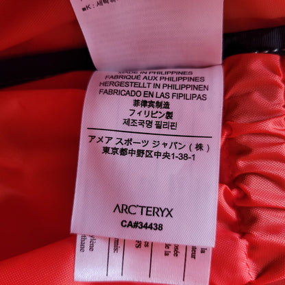 【中古品】【メンズ/レディース】 ARC'TERYX アークテリクス 09T-1018106 6430 MISTRAL ミストラル 16 MESSENGER BAG メッセンジャー バッグ カバン 鞄 188-251215-ya-17-izu カラー：チャコール 万代Net店