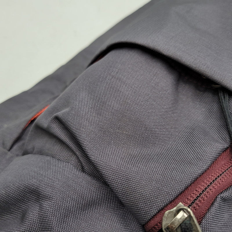 【中古品】【メンズ/レディース】 ARC'TERYX アークテリクス 09T-1018106 6430 MISTRAL ミストラル 16 MESSENGER BAG メッセンジャー バッグ カバン 鞄 188-251215-ya-17-izu カラー：チャコール 万代Net店