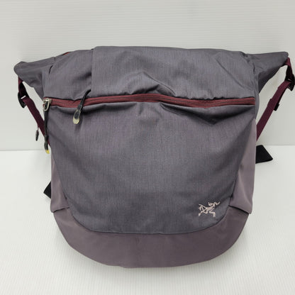 【中古品】【メンズ/レディース】 ARC'TERYX アークテリクス 09T-1018106 6430 MISTRAL ミストラル 16 MESSENGER BAG メッセンジャー バッグ カバン 鞄 188-251215-ya-17-izu カラー：チャコール 万代Net店