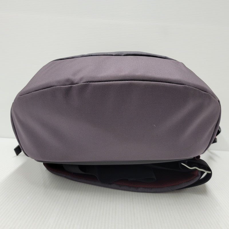 【中古品】【メンズ/レディース】 ARC'TERYX アークテリクス 09T-1018106 6430 MISTRAL ミストラル 16 MESSENGER BAG メッセンジャー バッグ カバン 鞄 188-251215-ya-17-izu カラー：チャコール 万代Net店