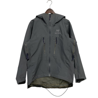 【現状渡し品】【メンズ】 ARC'TERYX アークテリクス 6290 カナダ製 ALPHA LT JACKET アルファ ジャケット アウター 長袖 144-251214-hk-03-izu サイズ：S カラー：グレー 万代Net店