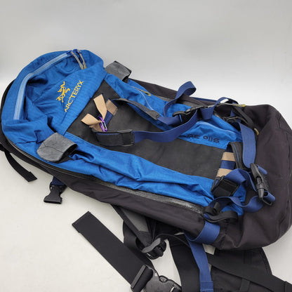 【中古品】【メンズ/レディース】 ARC'TERYX アークテリクス SILO30 BACK PACK バックパック リュック カバン 鞄 188-251221-ya-20-izu カラー：ブルー×ブラック 万代Net店