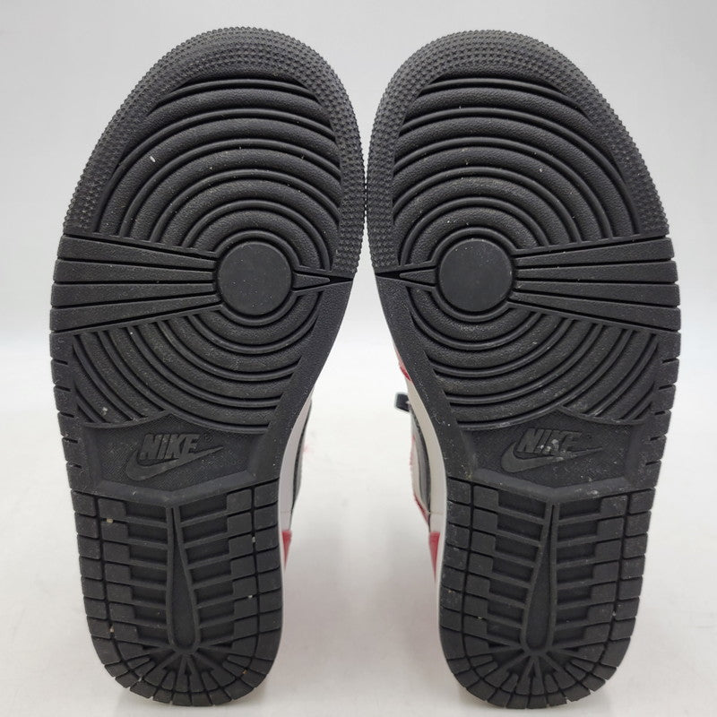 【中古品】【メンズ/レディース】 NIKE ナイキ 554724-069 AIR JORDAN 1 MID エア ジョーダン 1ミッド スニーカー シューズ 靴 160-251220-cs-08-izu サイズ：26cm カラー：BLACK/BLACK-GYM RED 万代Net店