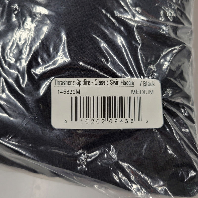 【中古美品】【メンズ】 THRASHER スラッシャー × SPITFIRE スピットファイア HOODIE フーディー パーカー トップス 142-251215-as-11-izu サイズ：M カラー：ブラック 万代Net店