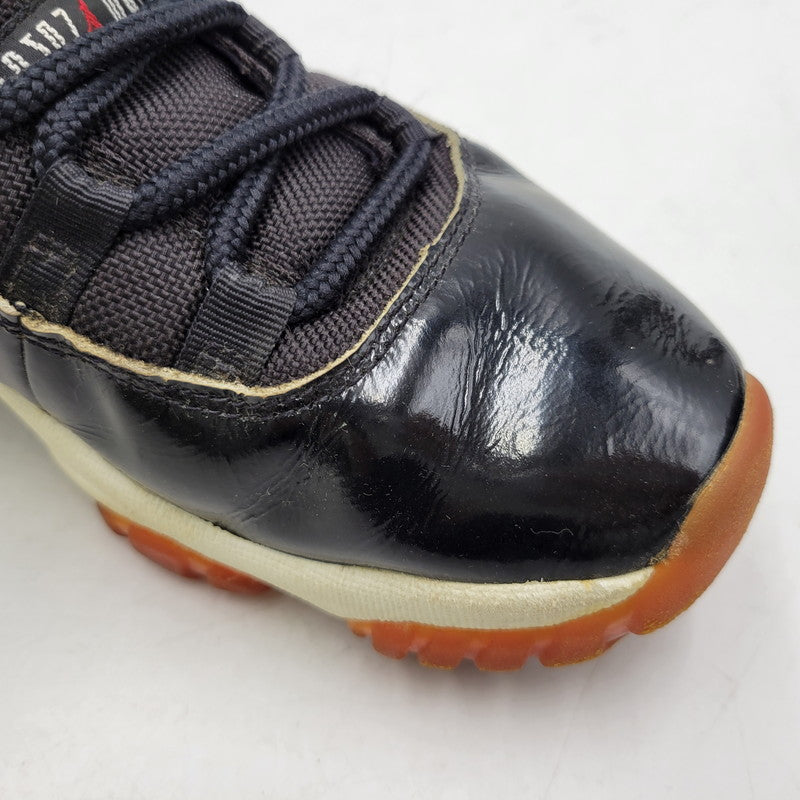 【中古品】【メンズ/レディース】 NIKE ナイキ 130245-062 観賞用 90S AIR JORDAN エア ジョーダン 11 OG PLAYOFFS プレイオフ (1995) スニーカー シューズ 靴 160-251215-ya-21-izu サイズ：26cm カラー：BLACK-TRUE/RED-WHITE 万代Net店