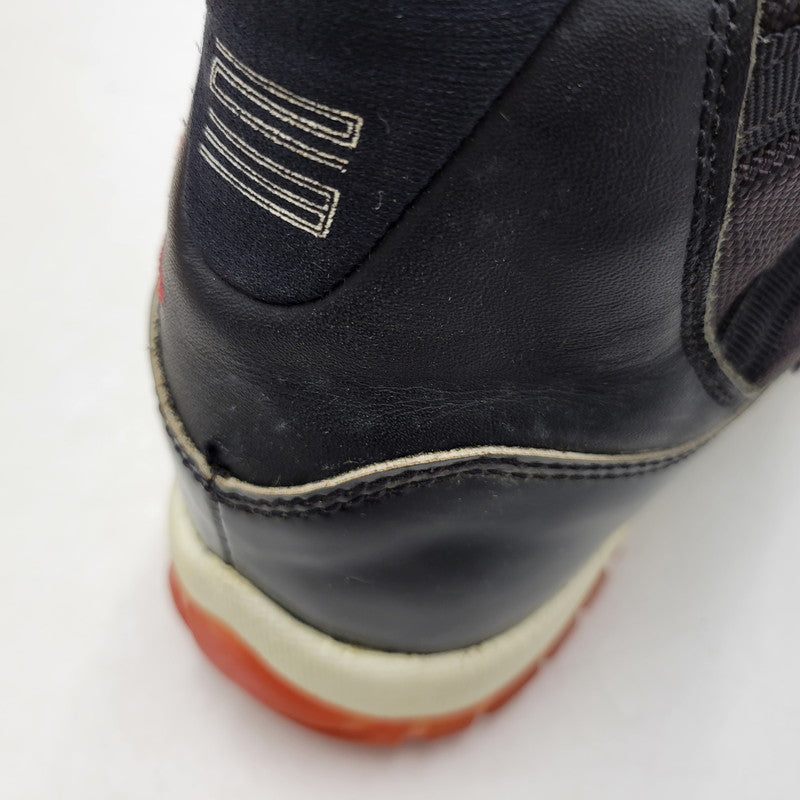 【中古品】【メンズ/レディース】 NIKE ナイキ 130245-062 観賞用 90S AIR JORDAN エア ジョーダン 11 OG PLAYOFFS プレイオフ (1995) スニーカー シューズ 靴 160-251215-ya-21-izu サイズ：26cm カラー：BLACK-TRUE/RED-WHITE 万代Net店