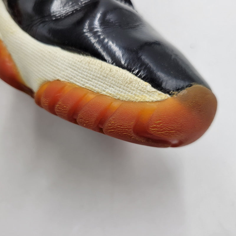 【中古品】【メンズ/レディース】 NIKE ナイキ 130245-062 観賞用 90S AIR JORDAN エア ジョーダン 11 OG PLAYOFFS プレイオフ (1995) スニーカー シューズ 靴 160-251215-ya-21-izu サイズ：26cm カラー：BLACK-TRUE/RED-WHITE 万代Net店