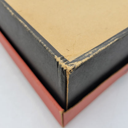 【中古品】【メンズ/レディース】 NIKE ナイキ 130245-062 観賞用 90S AIR JORDAN エア ジョーダン 11 OG PLAYOFFS プレイオフ (1995) スニーカー シューズ 靴 160-251215-ya-21-izu サイズ：26cm カラー：BLACK-TRUE/RED-WHITE 万代Net店