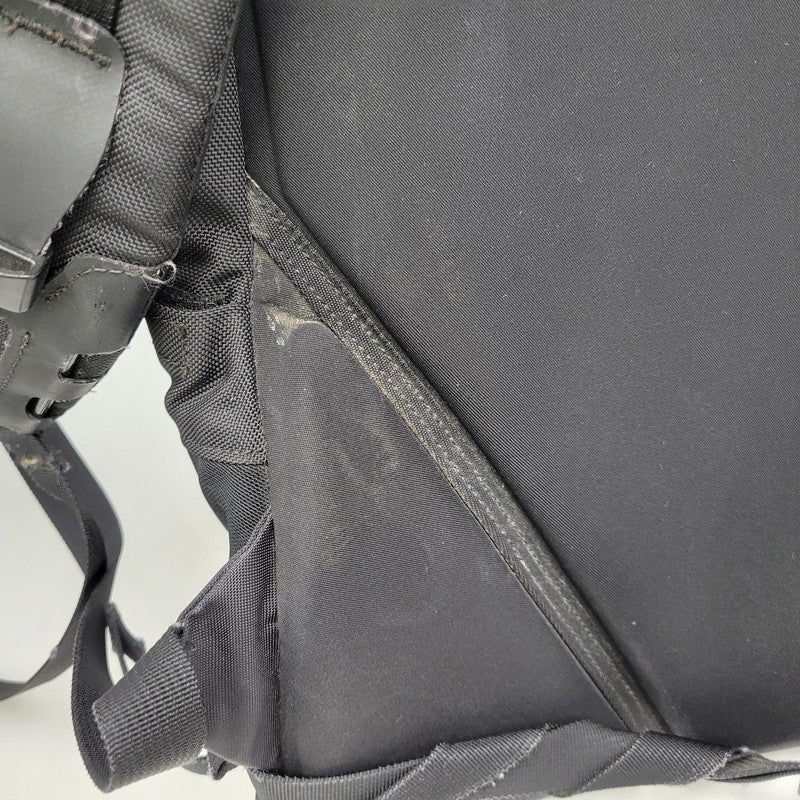【現状渡し品】【メンズ/レディース】 ARC'TERYX アークテリクス 24018-127612-10 ARRO アロー16 BACKPACK バックパック リュック カバン 鞄 188-251221-ya-19-izu カラー：BLACK 万代Net店