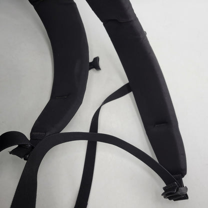 【現状渡し品】【メンズ/レディース】 ARC'TERYX アークテリクス 24018-127612-10 ARRO アロー16 BACKPACK バックパック リュック カバン 鞄 188-251221-ya-19-izu カラー：BLACK 万代Net店