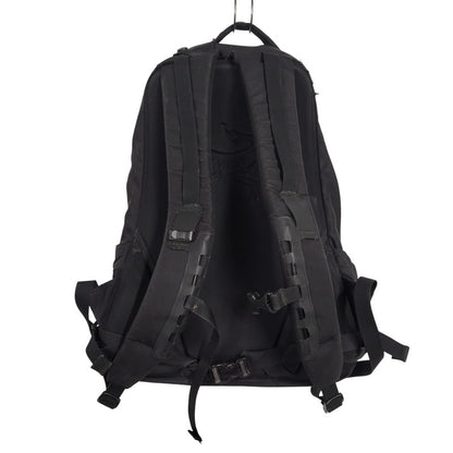 【現状渡し品】【メンズ/レディース】 ARC'TERYX アークテリクス 24018-127612-10 ARRO アロー16 BACKPACK バックパック リュック カバン 鞄 188-251221-ya-19-izu カラー：BLACK 万代Net店