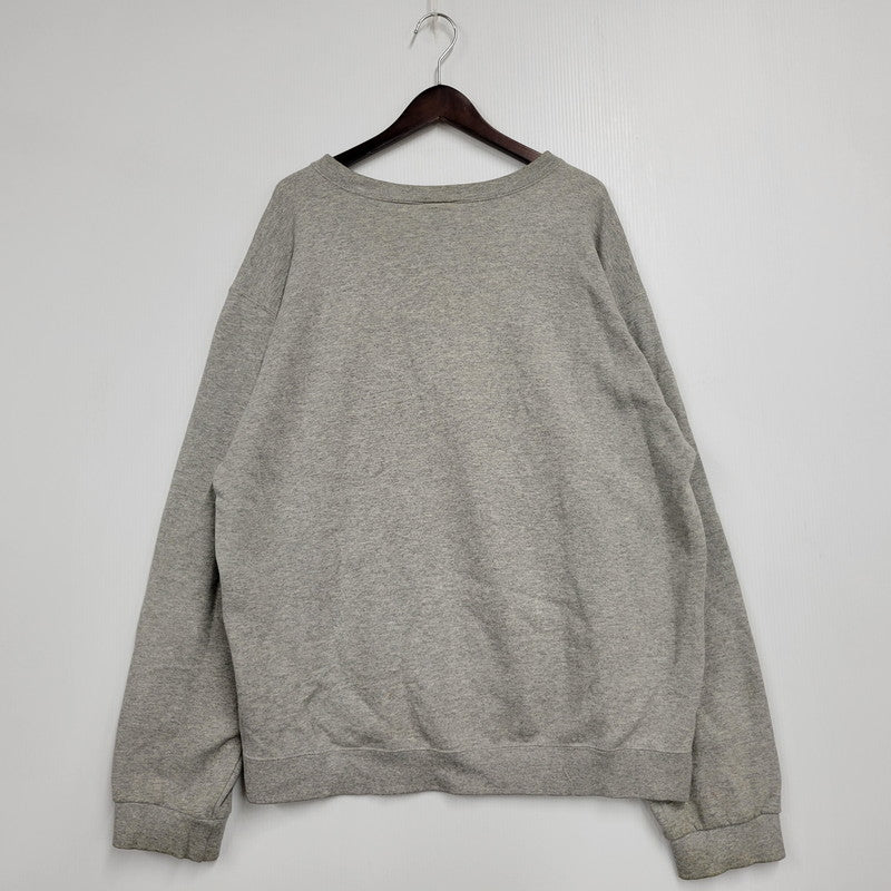 【中古品】【メンズ】 ONE POINT LOGO SWEATSHIRT ワンポイント ロゴ スウェットシャツ トレーナー 長袖 トップス 146-251227-as-14-izu サイズ：XL カラー：グレー 万代Net店