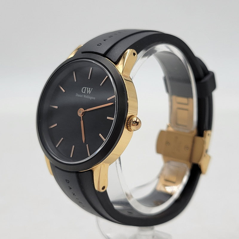【中古品】【メンズ/レディース】 Daniel Wellington ダニエルウェリントン ICONIC MOTION M32CRB02 アイコニックモーション クォーツ 腕時計 198-251221-as-26-izu カラー：ブラック×ゴールド 万代Net店
