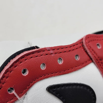 【中古美品】【メンズ】 NIKE ナイキ HQ6998-600 AIR JORDAN エア ジョーダン1 RETRO LOW OG レトロ ロー オージー CHICAGO シカゴ (2025) スニーカー シューズ 靴 160-251218-ya-06-izu サイズ：27.5cm カラー：VARSITY RED/BLACK/SUMMIT WHITE 万代Net店