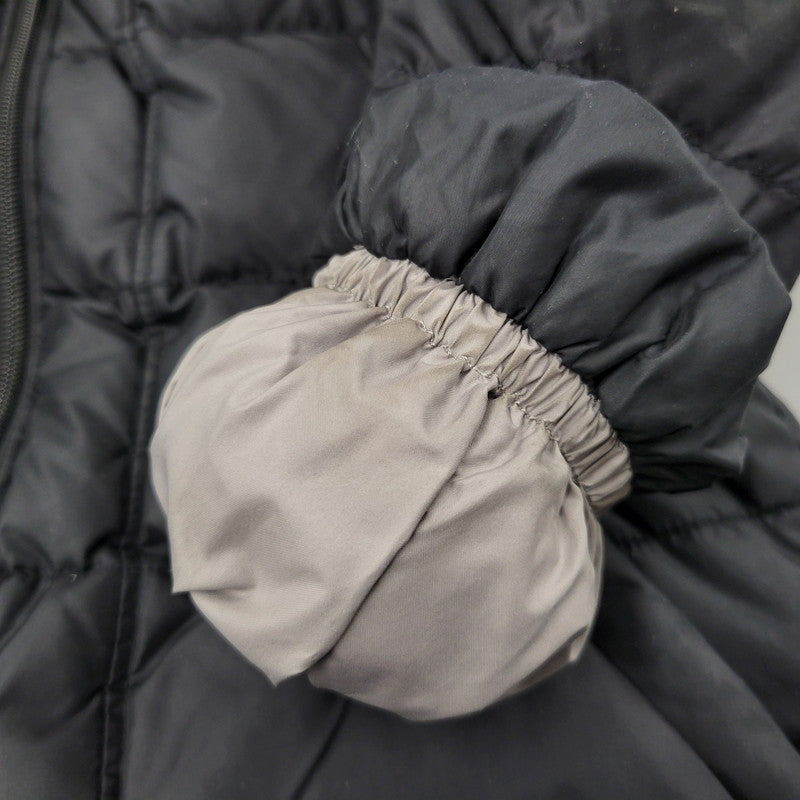 【現状渡し品】【キッズ】 HOODED DOWN JACKET TB5M/TN5M フーデッドダウンジャケット アウター 173-251227-as-18-izu サイズ：M カラー：ブラック 万代Net店