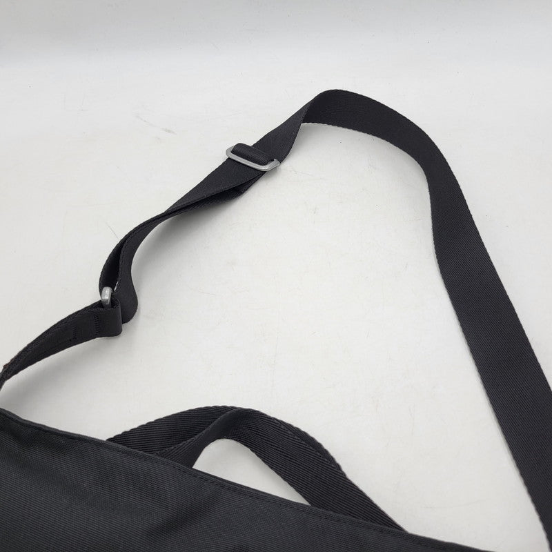 【中古品】【メンズ/レディース】 MYSTERY RANCH ミステリーランチ SHOULDER BAG 297287 ショルダーバッグ カバン 鞄 188-251221-as-29-izu カラー：ブラック 万代Net店